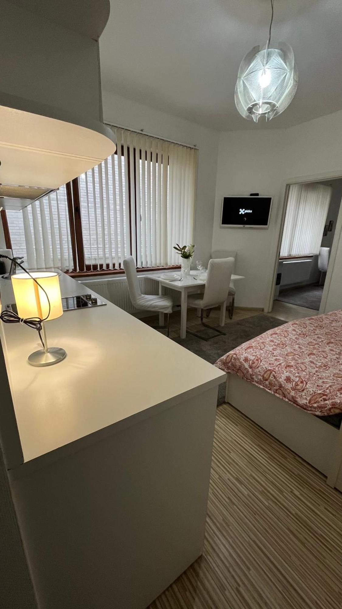 Two Bedroom Flat - Hyper Center Брюссель Экстерьер фото