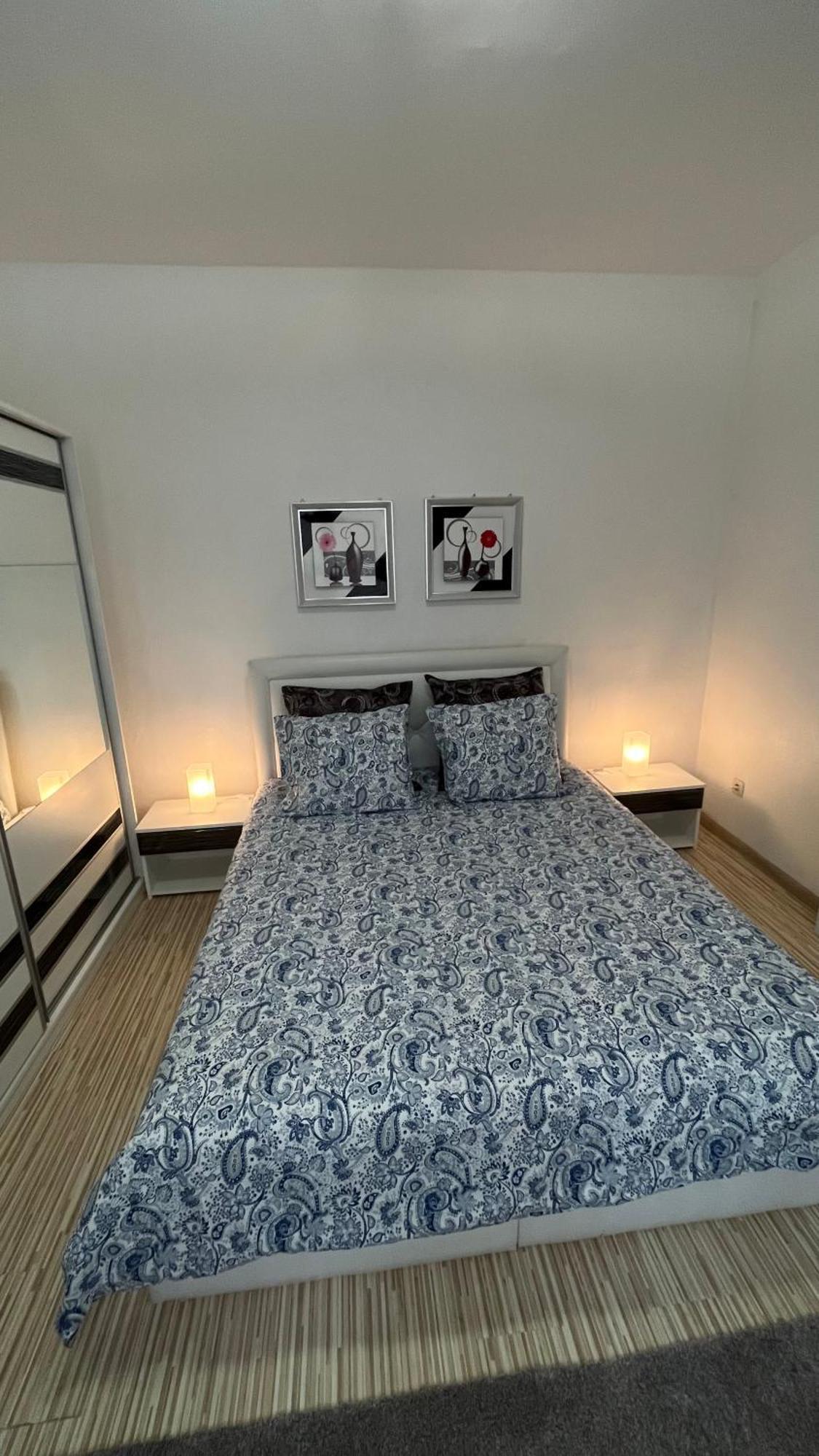 Two Bedroom Flat - Hyper Center Брюссель Экстерьер фото